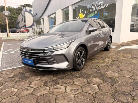 BYD KING 1.5 DM-I PHEV GS AUTOMÁTICO BYD KING 1.5 DM-I PHEV GS AUTOMÁTICO